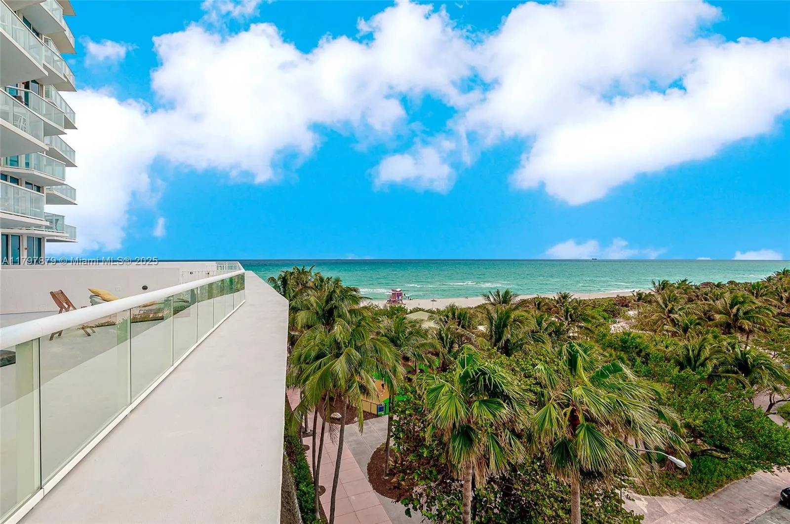 Miami Beach, Florida 33141, United States, 1 Bedroom Bedrooms, ,2 BathroomsBathrooms,Residential,Active,125220