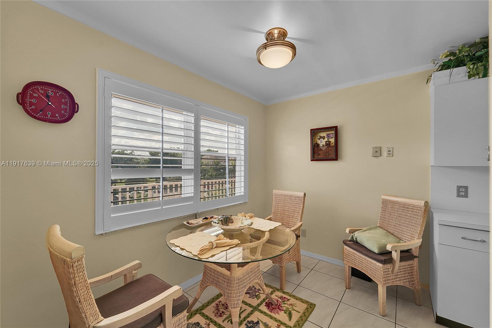 SUNRISE LAKES 190 CONDO - Residential