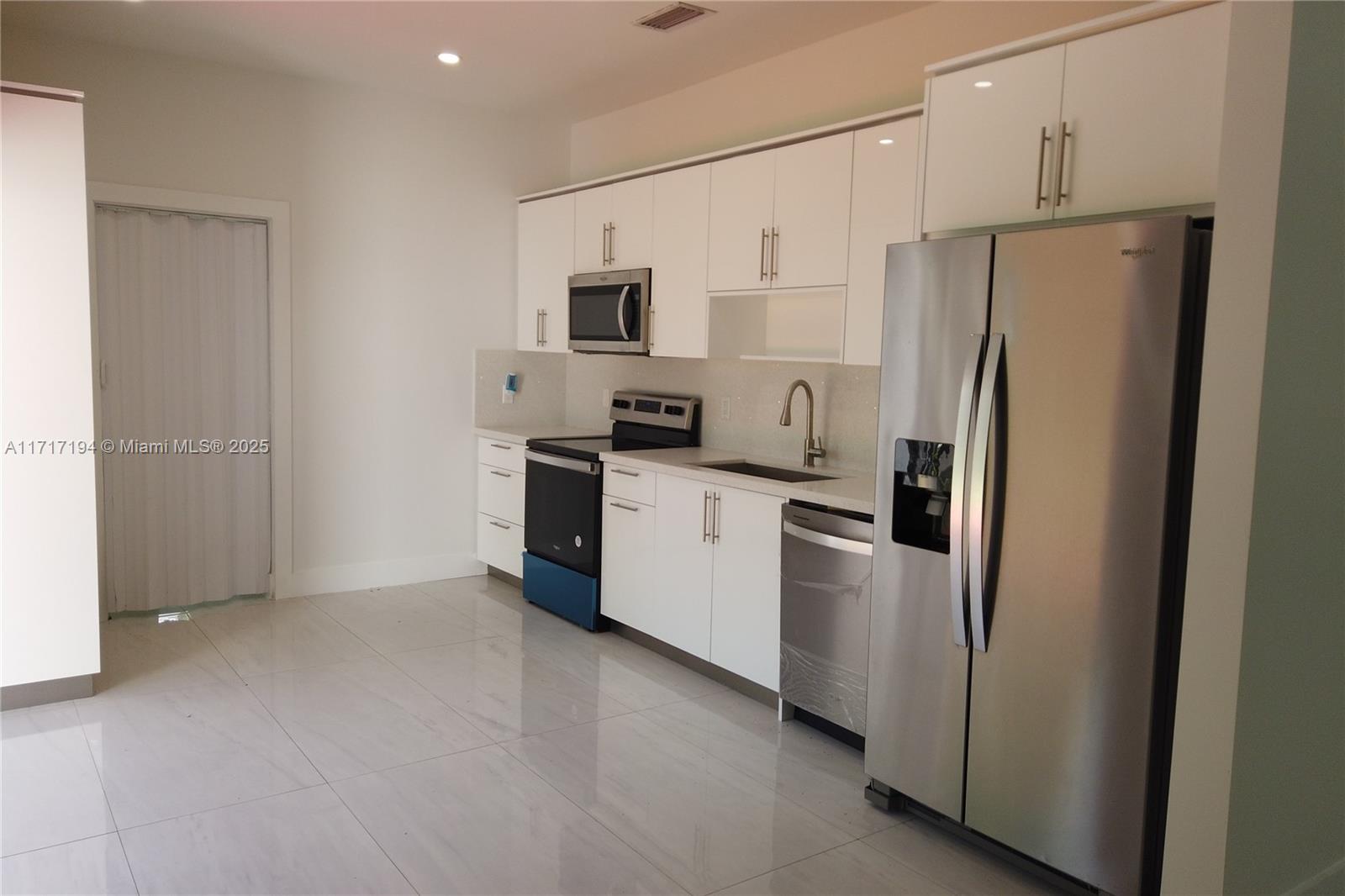 IVES ESTATES SEC 2 - Residential