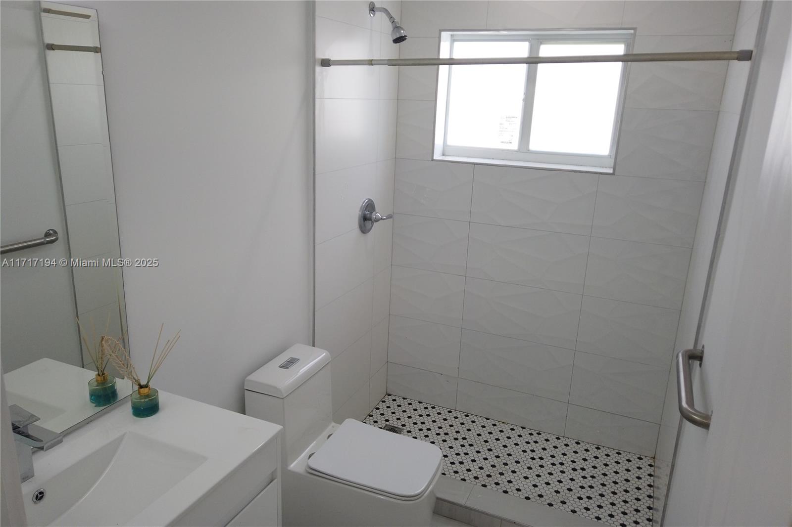 IVES ESTATES SEC 2 - Residential
