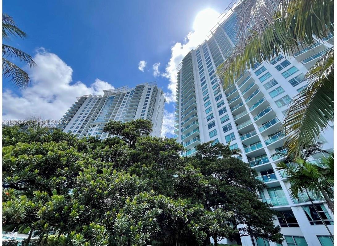 TAO SAWGRASS CONDOMINIUM - Residential Lease