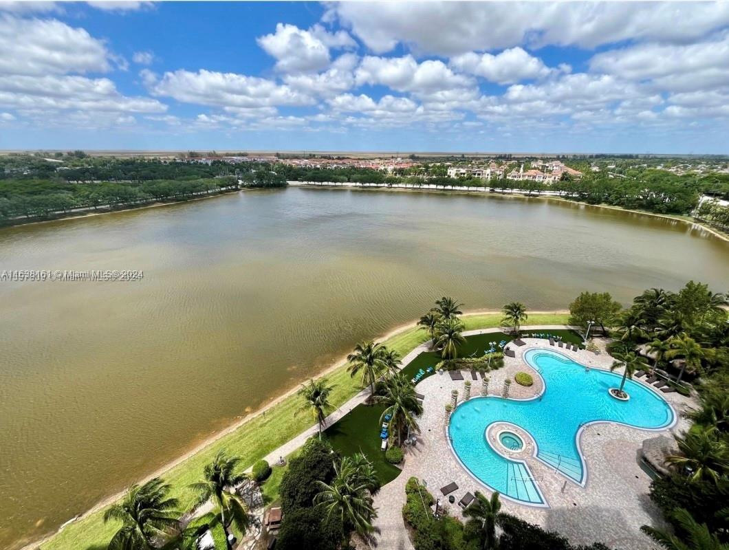 TAO SAWGRASS CONDOMINIUM - Residential Lease