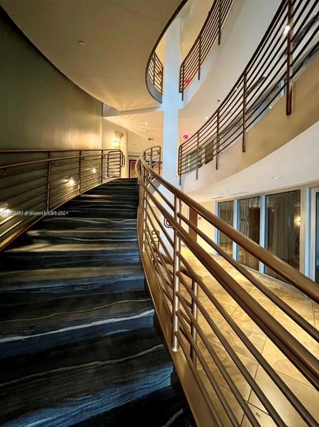 TAO SAWGRASS CONDOMINIUM - Residential Lease