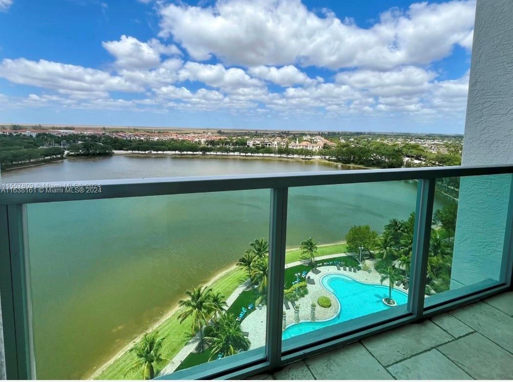 TAO SAWGRASS CONDOMINIUM - Residential Lease