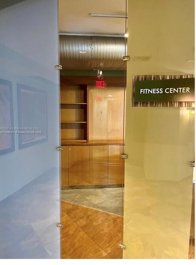 TAO SAWGRASS CONDOMINIUM - Residential Lease
