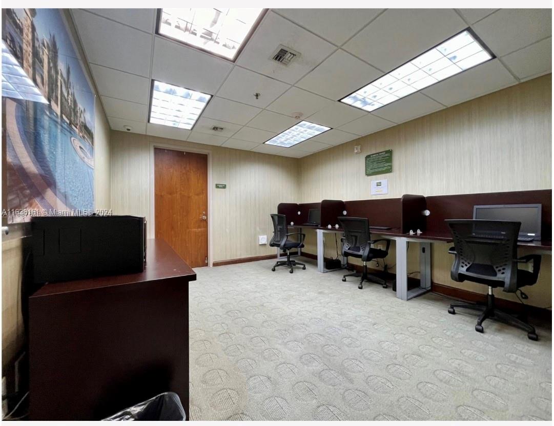 TAO SAWGRASS CONDOMINIUM - Residential Lease