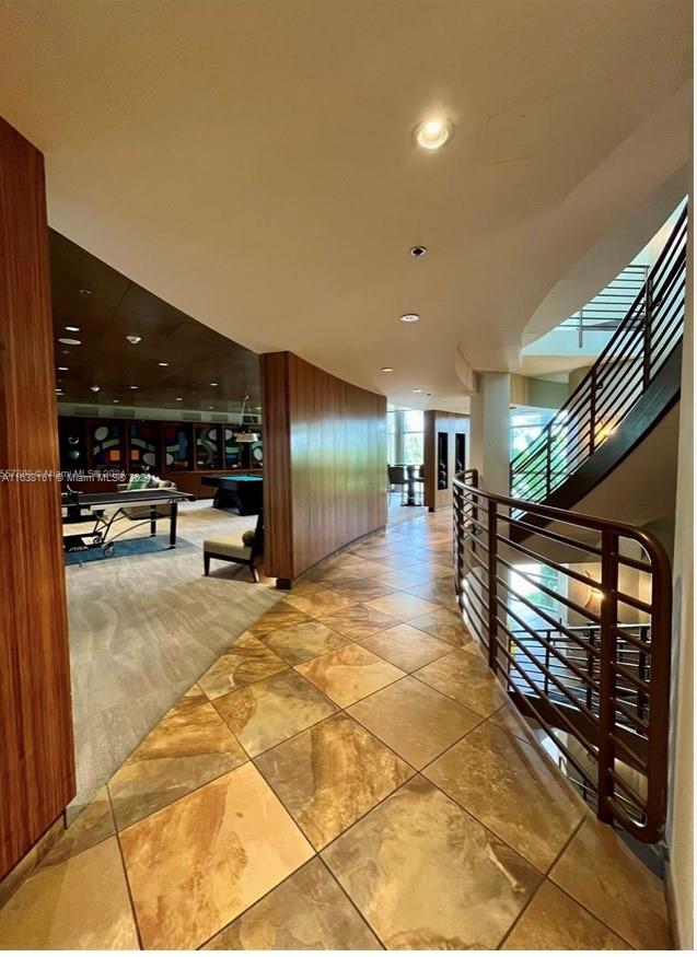 TAO SAWGRASS CONDOMINIUM - Residential Lease