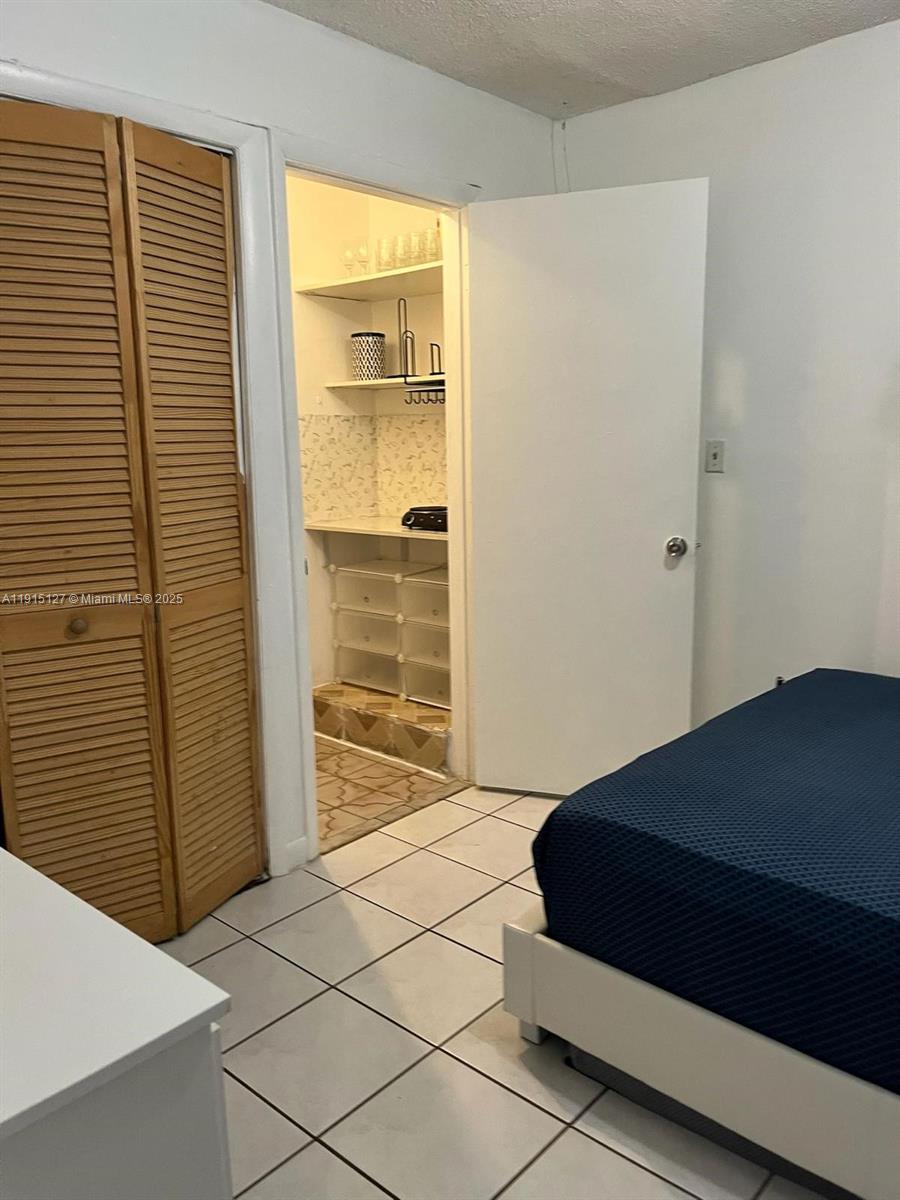 LES CHALETS II - Residential Lease