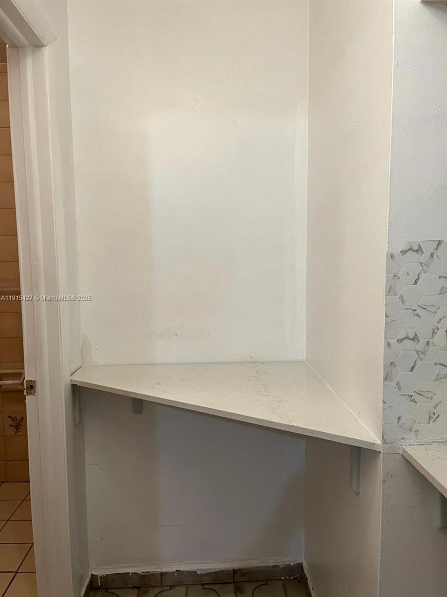 LES CHALETS II - Residential Lease