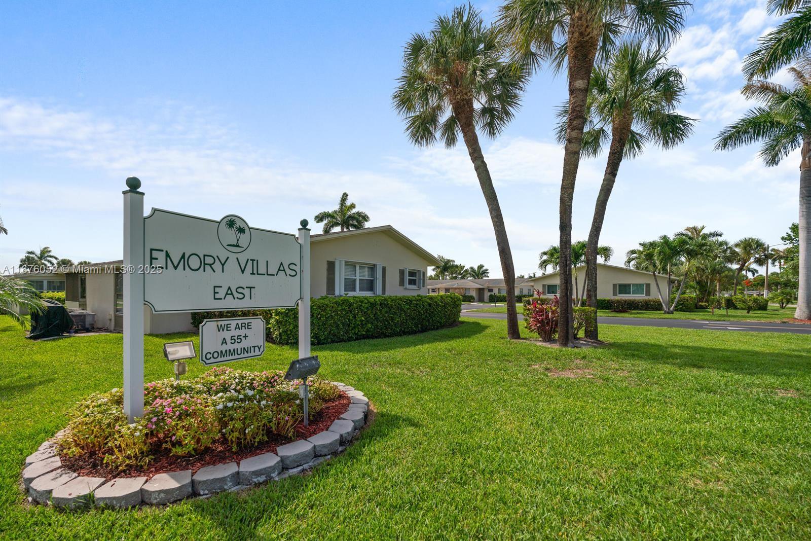 Cresthaven Villas Condo 30 - Residential