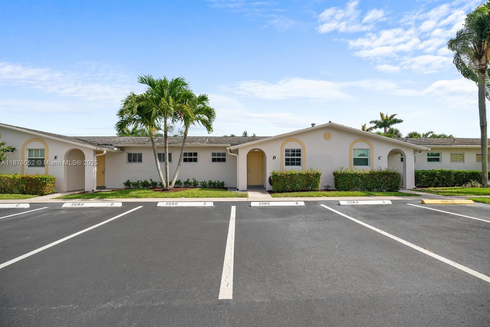 View photos, virtual tours, details... 2622 E Emory Drive I