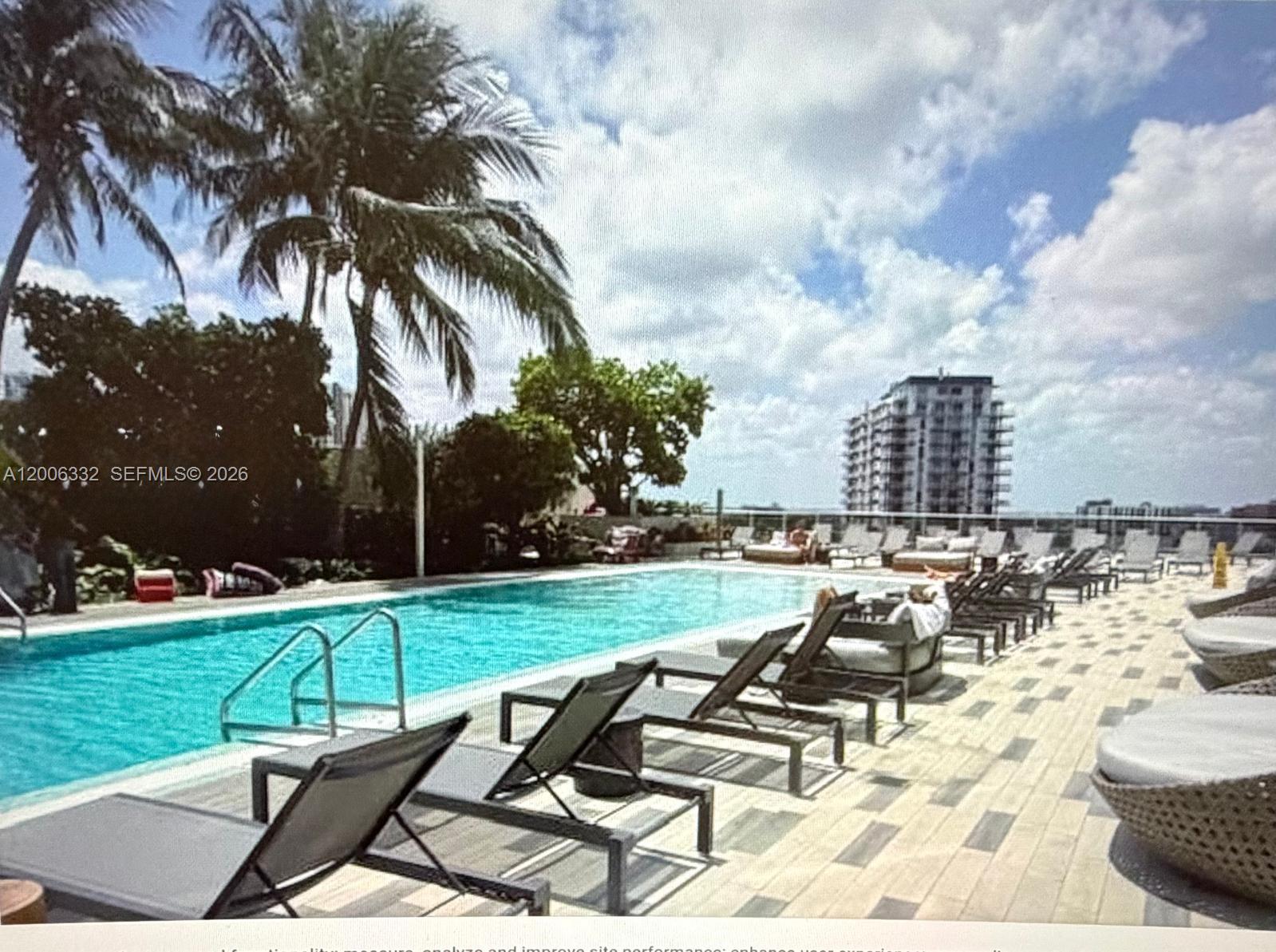 ARIA ON THE BAY CONDO - Residential