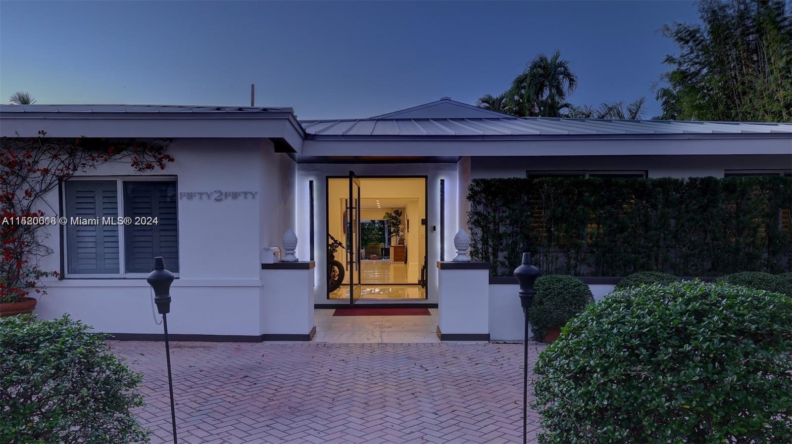 LA GORCE GOLF SUB - Residential