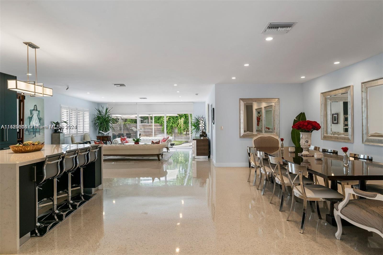 LA GORCE GOLF SUB - Residential