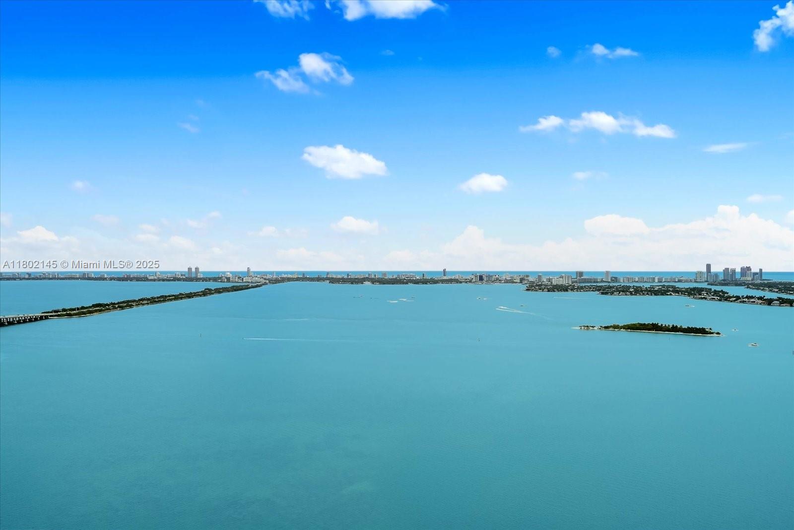 ICON BAY CONDO - Residential Lease