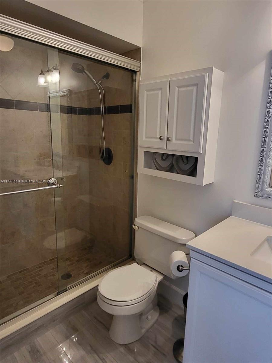 THISTLE GARDENS CONDO - Residential