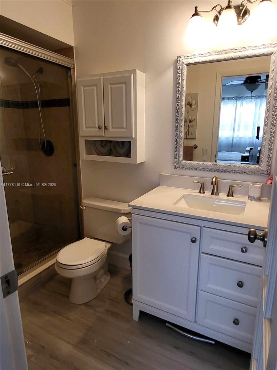 THISTLE GARDENS CONDO - Residential