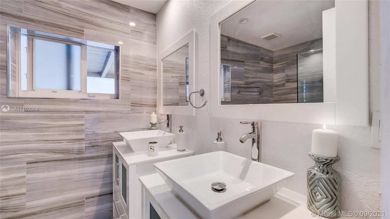 MIAMI SHORES SEC 5 - Residential