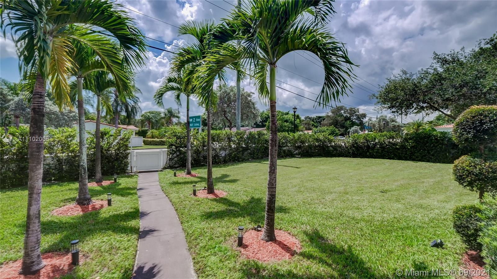 MIAMI SHORES SEC 5 - Residential