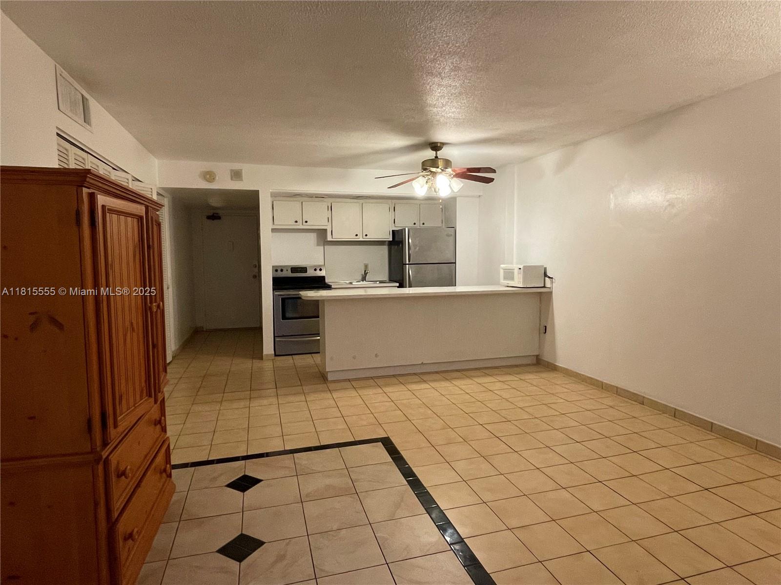 401 Ocean Dr 219