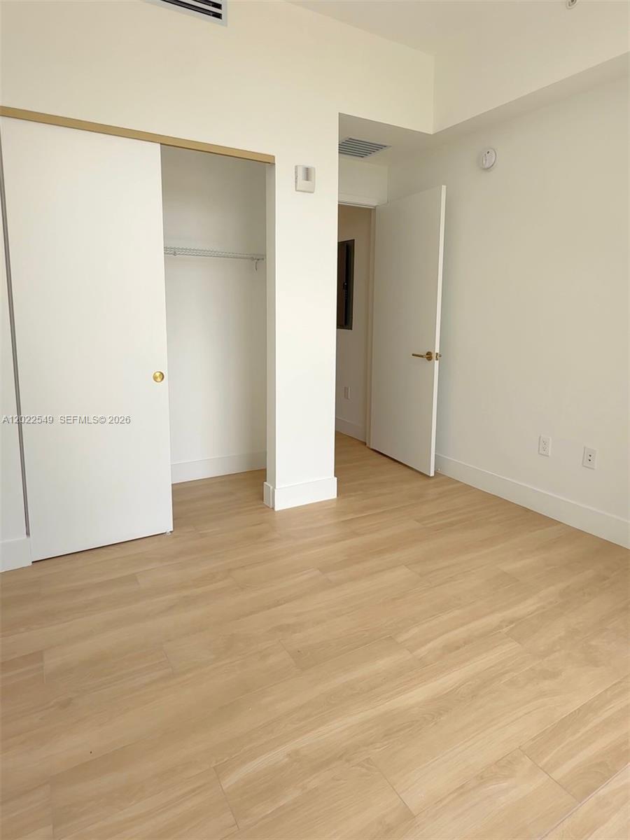 The Standard Midtown - Residential Lease