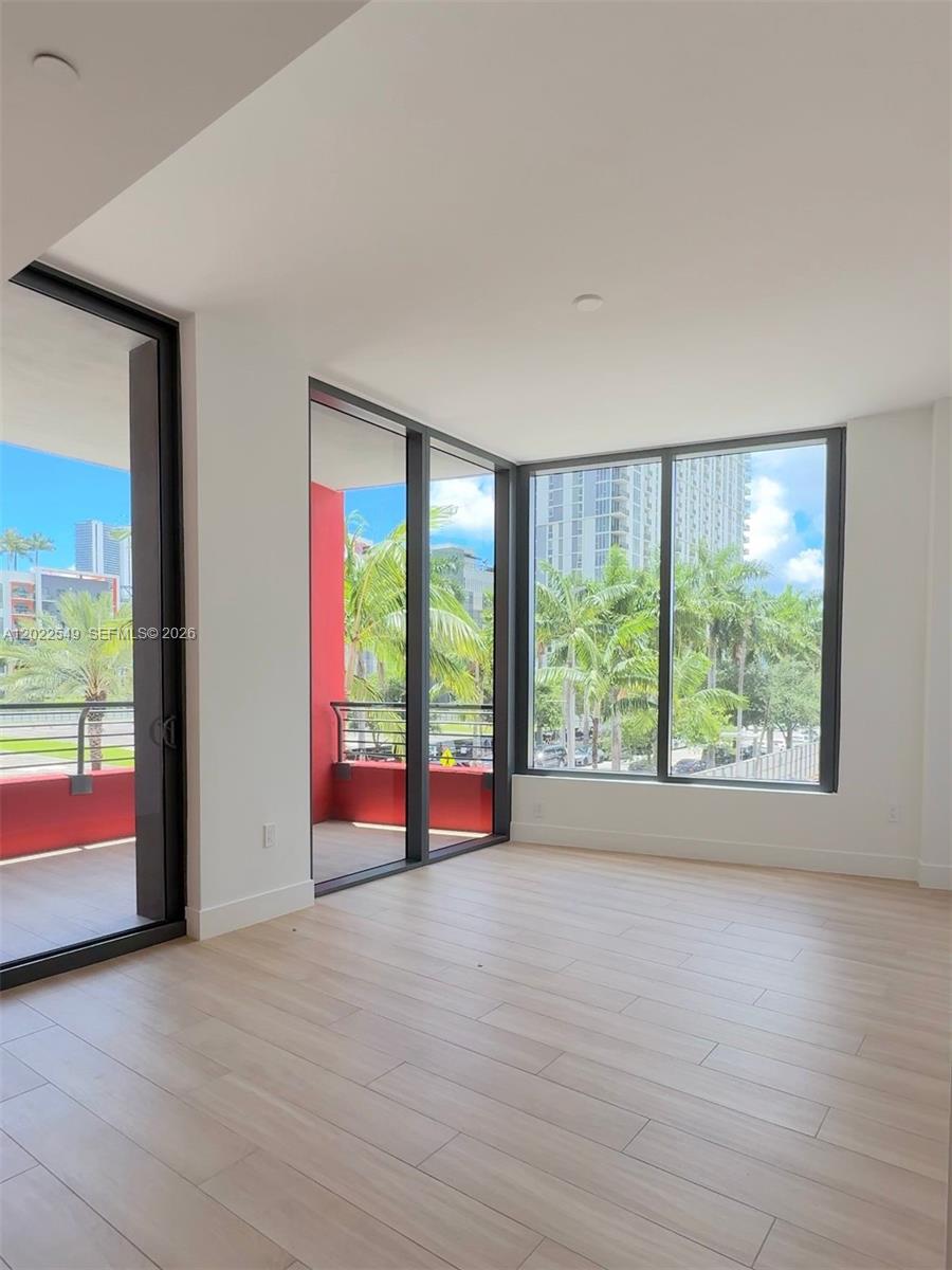 The Standard Midtown - Residential Lease