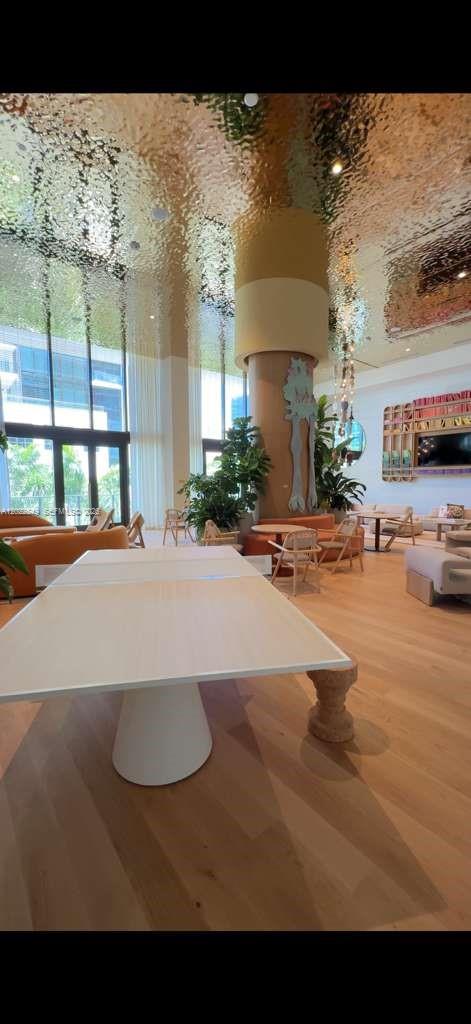 The Standard Midtown - Residential Lease