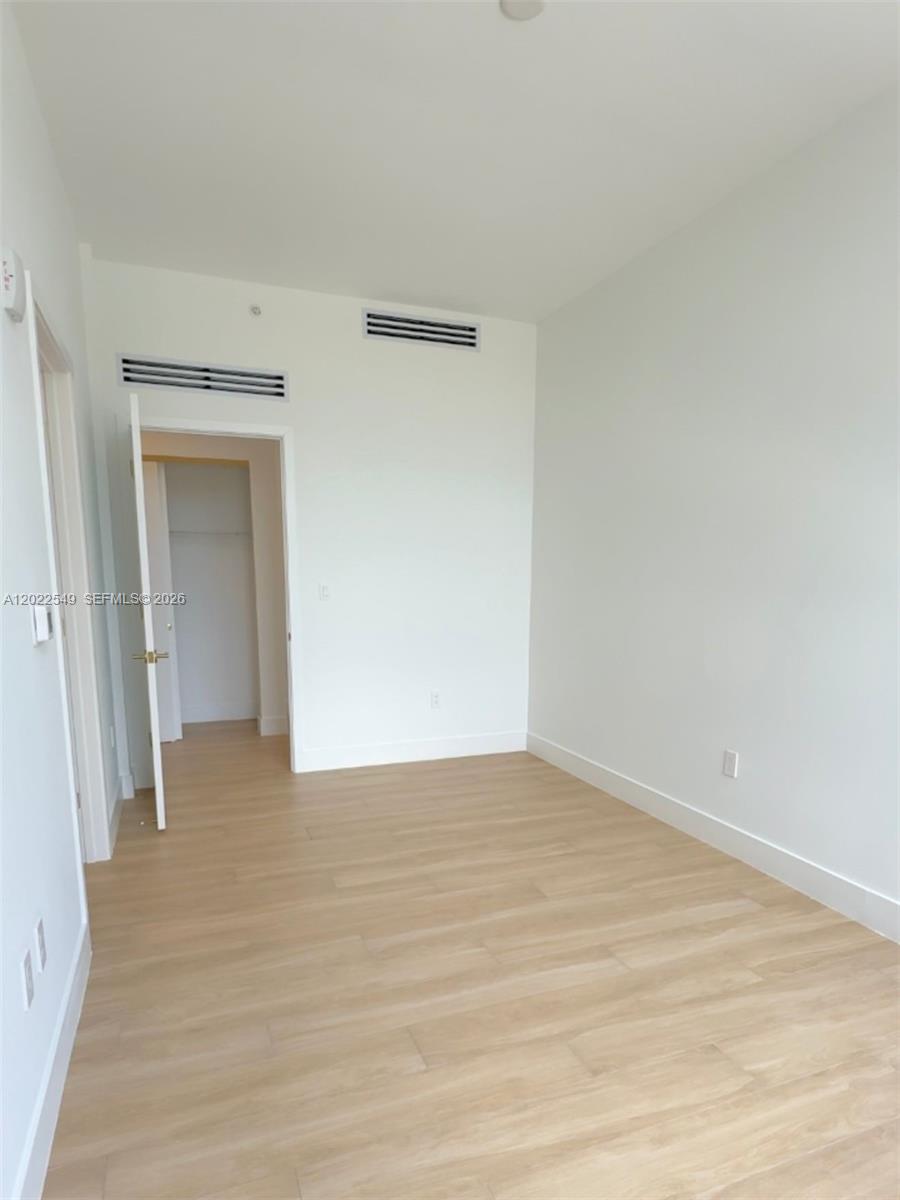 The Standard Midtown - Residential Lease