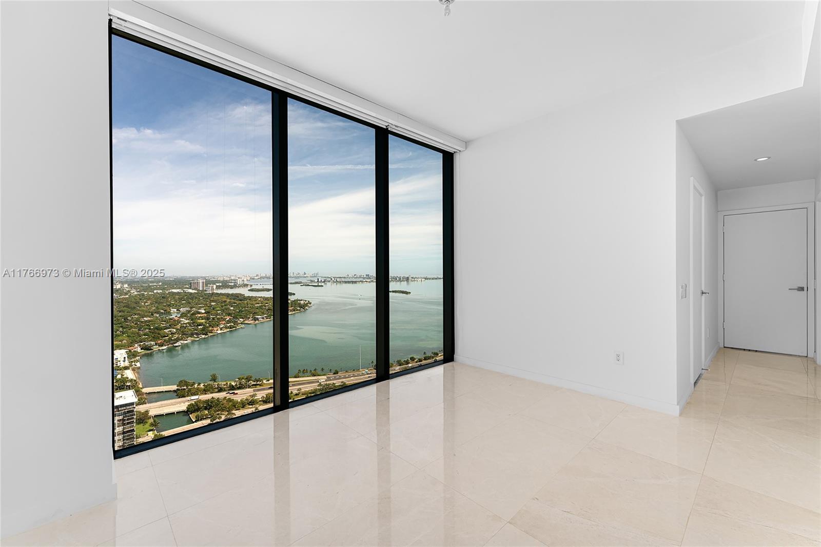 ONE PARAISO CONDO - Residential