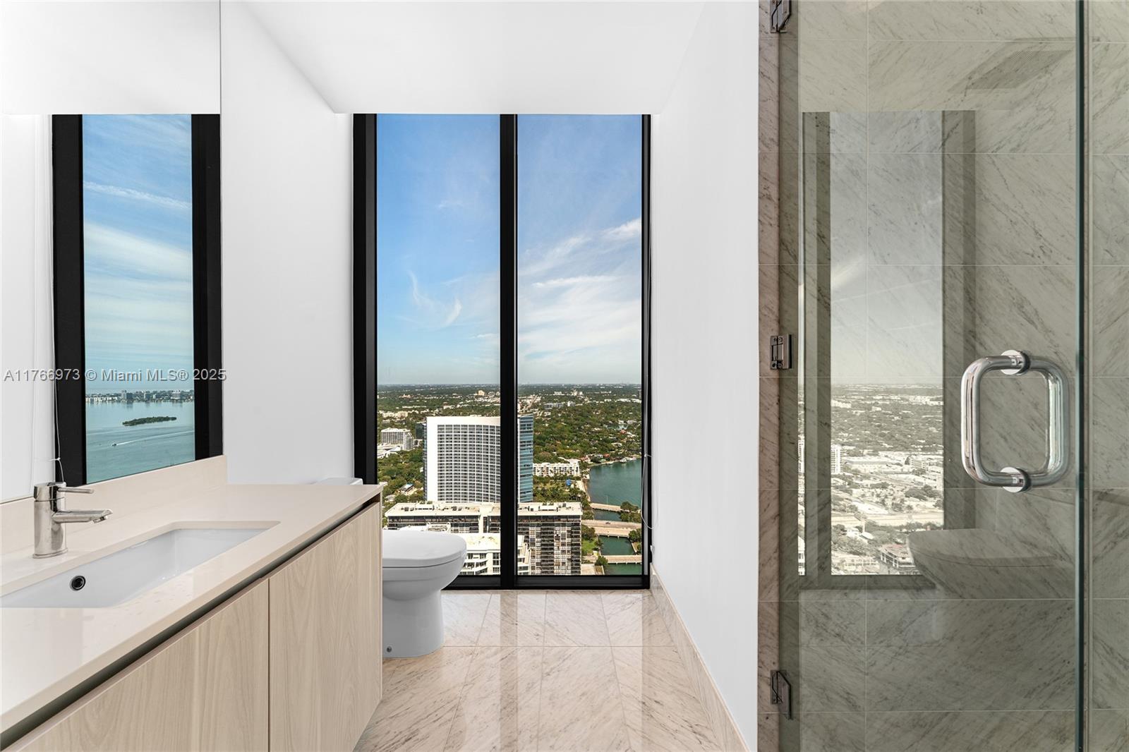 ONE PARAISO CONDO - Residential