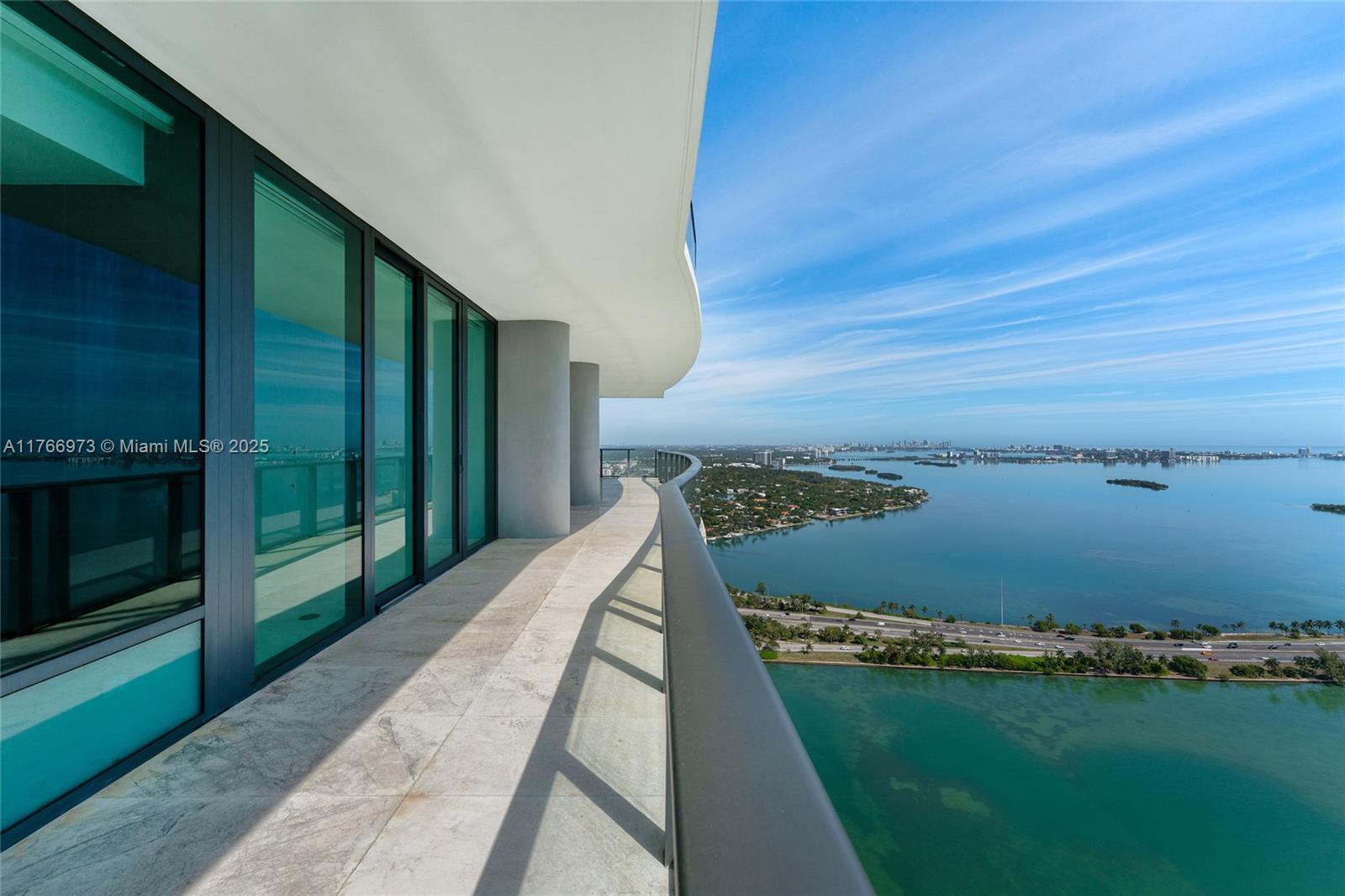 ONE PARAISO CONDO - Residential