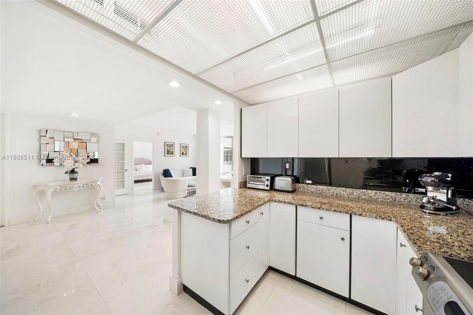 CRYSTAL HOUSE CONDO - Residential Lease