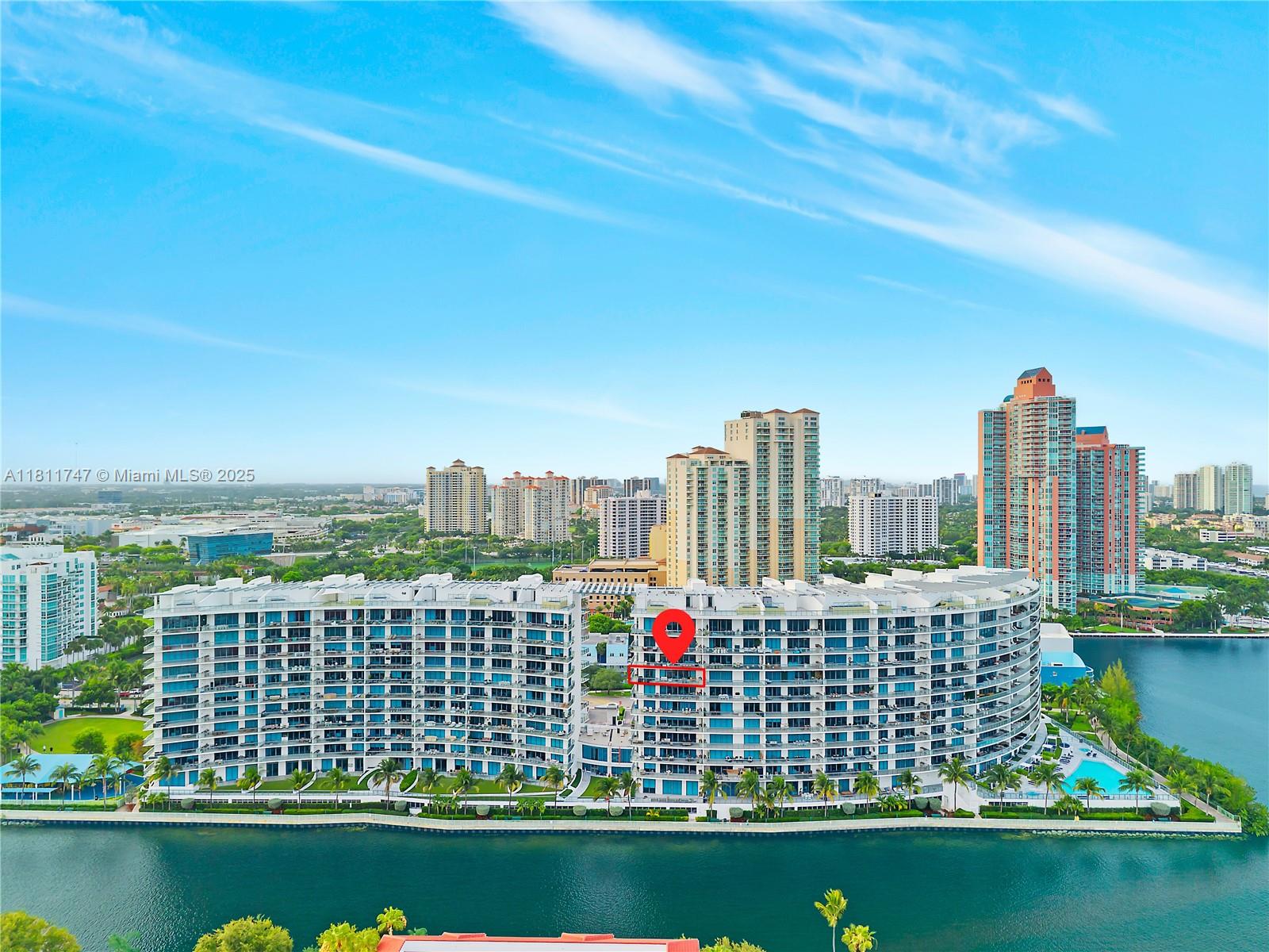 ECHO CONDO - Residential