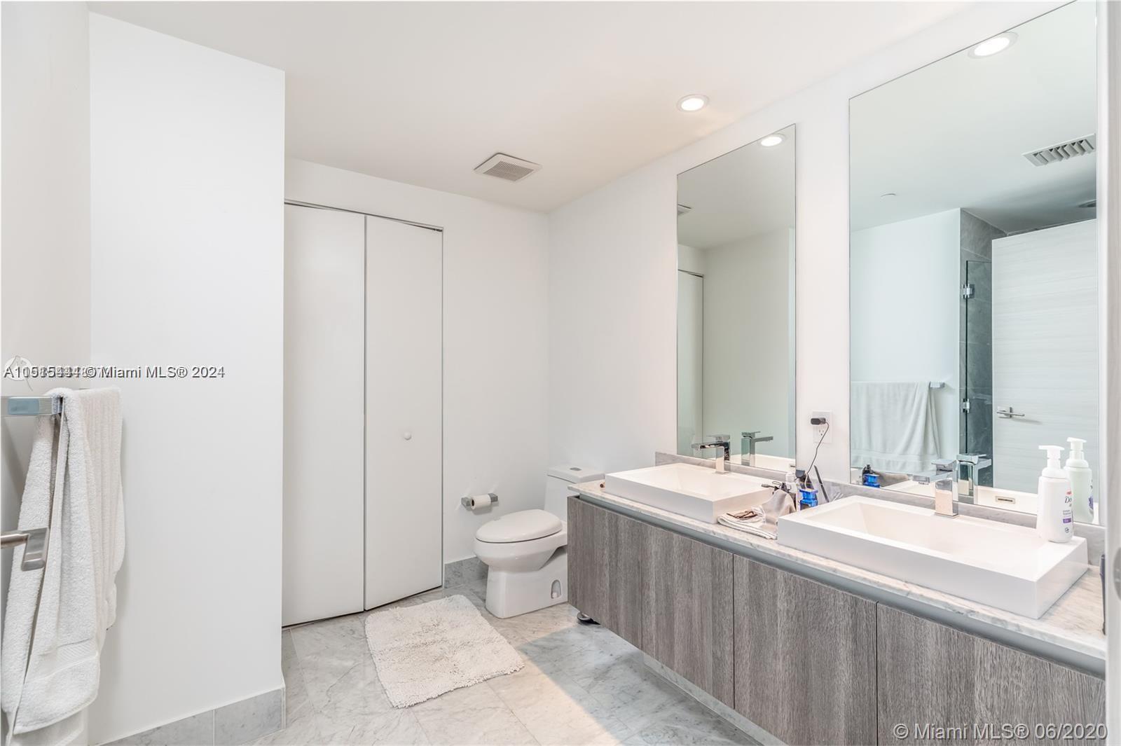 801 SMA RESIDENCES CONDO - Residential Lease