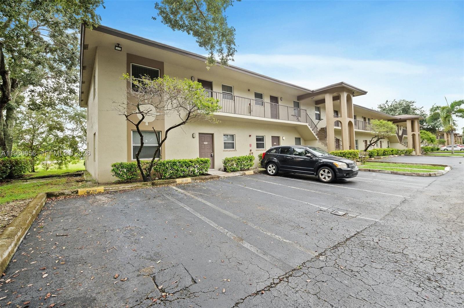 GARDENS OF SUNRISE CONDO - Residential Lease