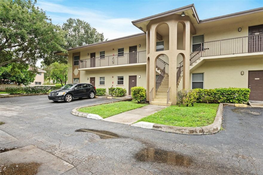 AVAILABLE ON 05/15/2026. This beautiful apartment is located on the first-floor corner and has a big fenced yard. This is one of the most attractive features that this apartment offers. It has been remodeled and has newer appliances. There is a washer and dryer inside the unit. It has two full bathrooms. The Master Bedroom bathtub was just refurbished. It has a nice fenced garden in the backyard.