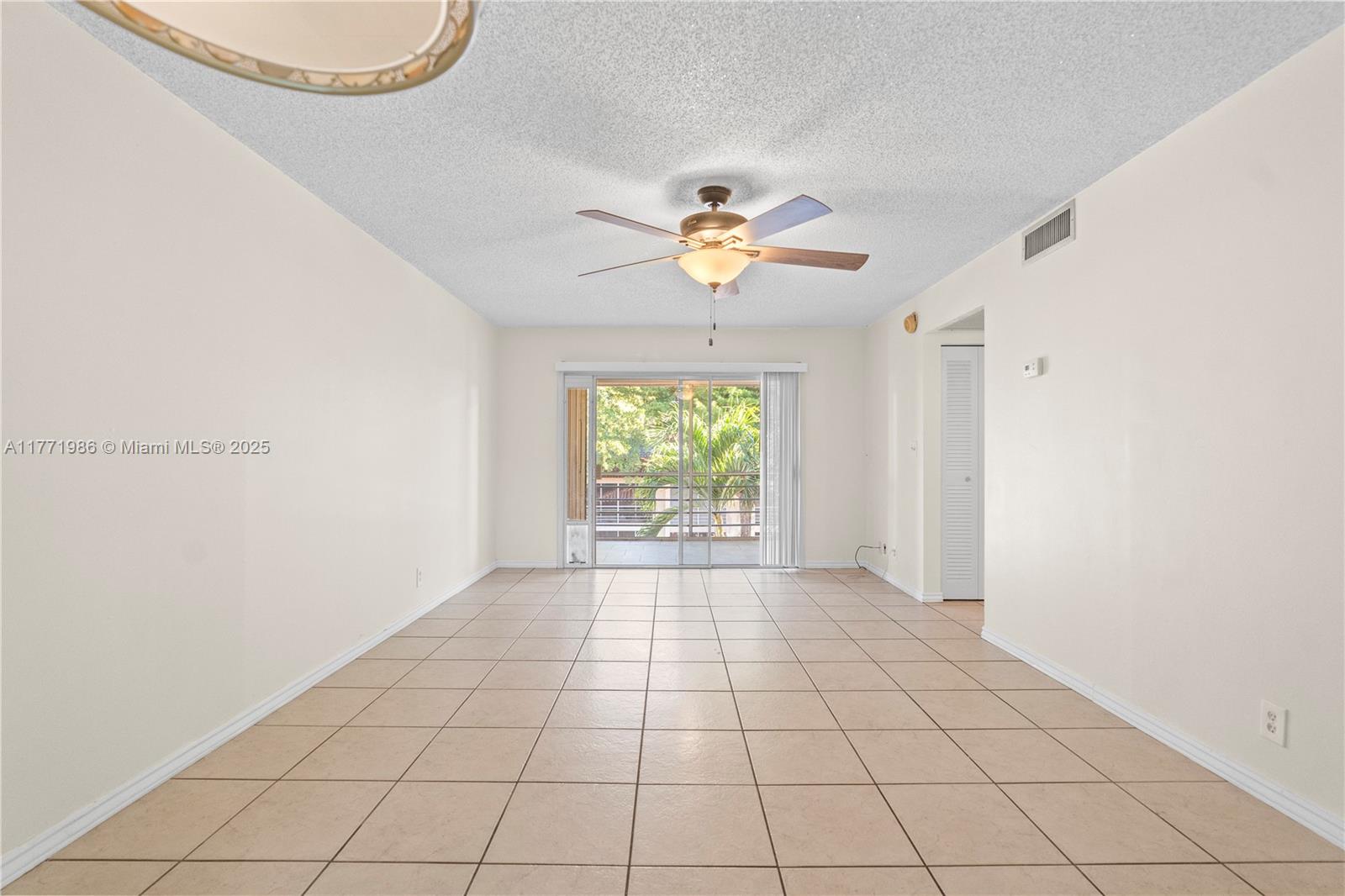 8605 W Sample Rd 306