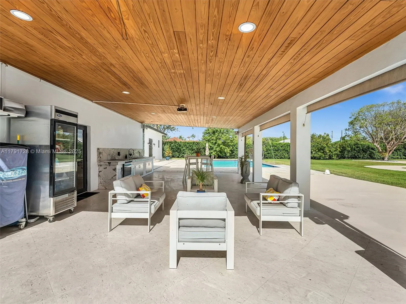 Homestead, Florida 33031, United States, 5 Bedrooms Bedrooms, ,4 BathroomsBathrooms,Residential,Active,119013