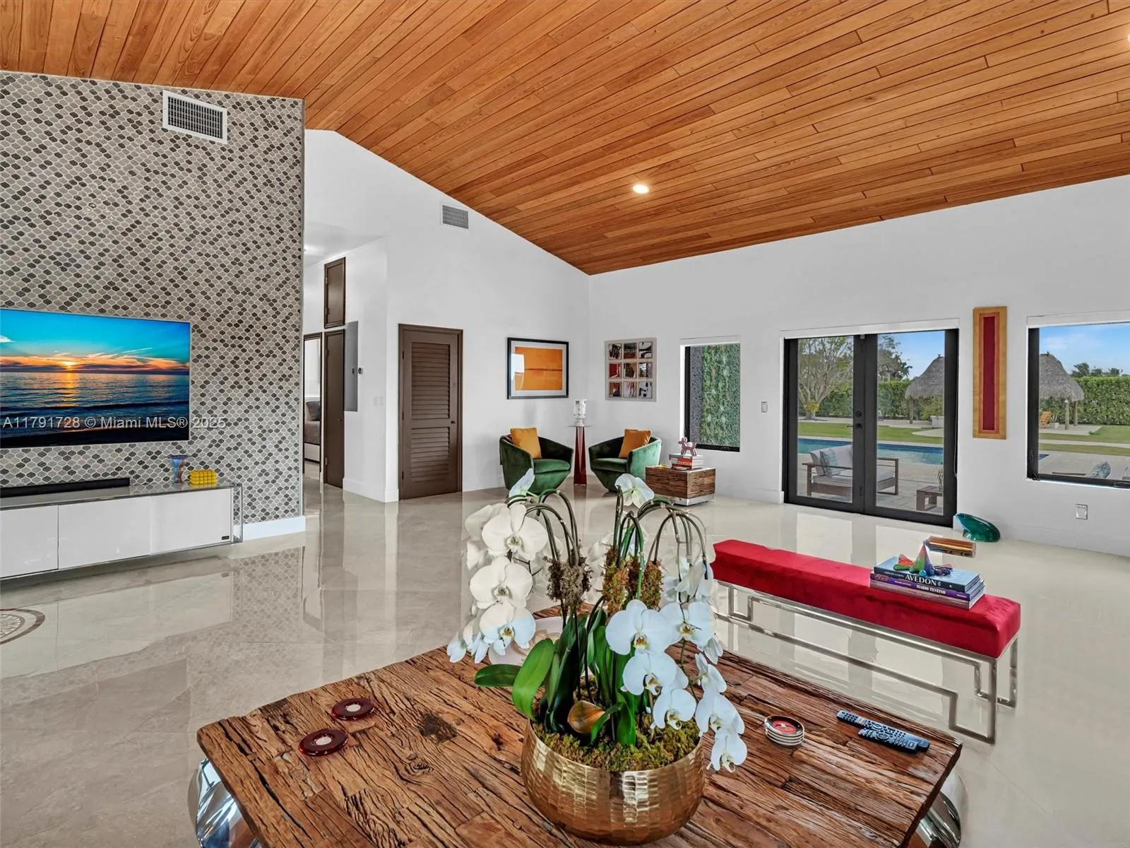 Homestead, Florida 33031, United States, 5 Bedrooms Bedrooms, ,4 BathroomsBathrooms,Residential,Active,119013