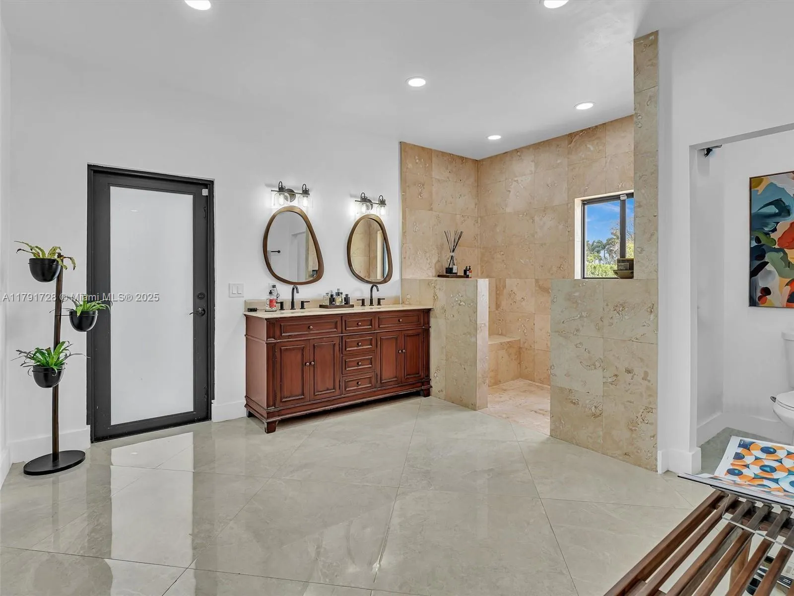 Homestead, Florida 33031, United States, 5 Bedrooms Bedrooms, ,4 BathroomsBathrooms,Residential,Active,119013