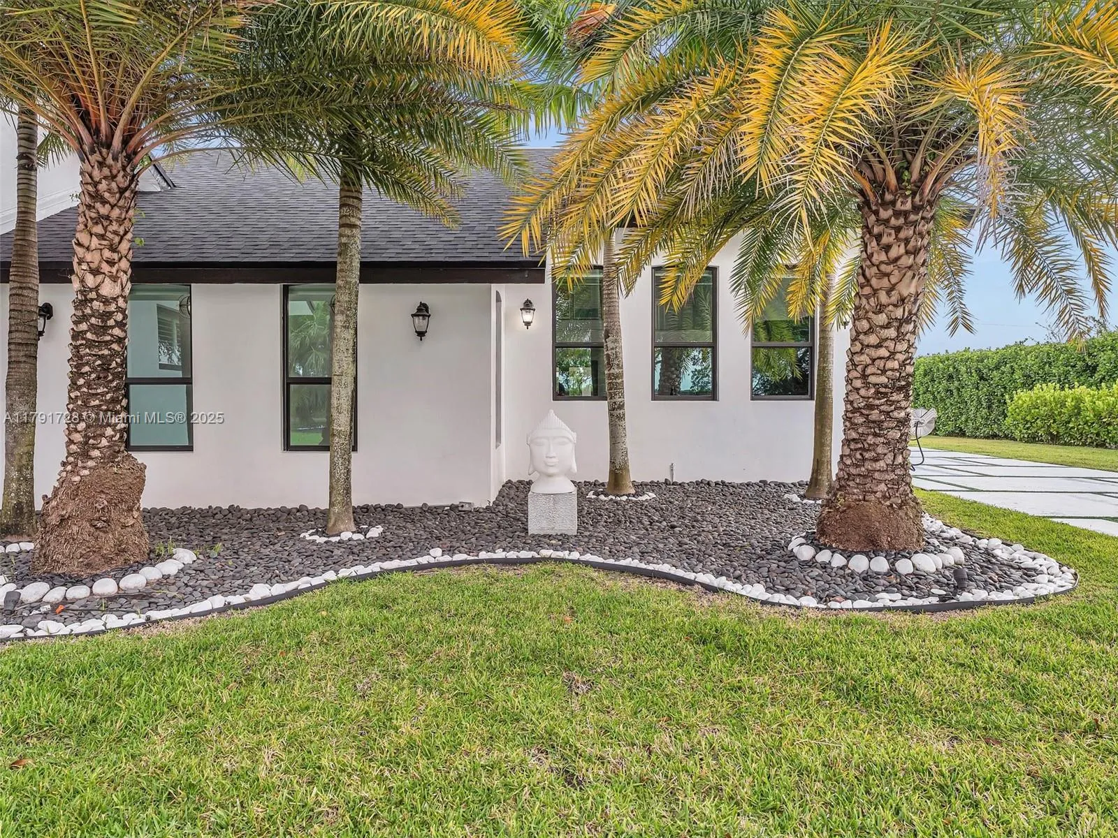 Homestead, Florida 33031, United States, 5 Bedrooms Bedrooms, ,4 BathroomsBathrooms,Residential,Active,119013