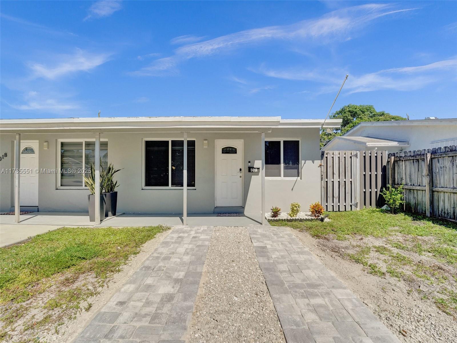 501 Ne 57th Ct A, Oakland Park, Miami-Dade County, Florida - 2 Bedrooms  
1 Bathrooms - 