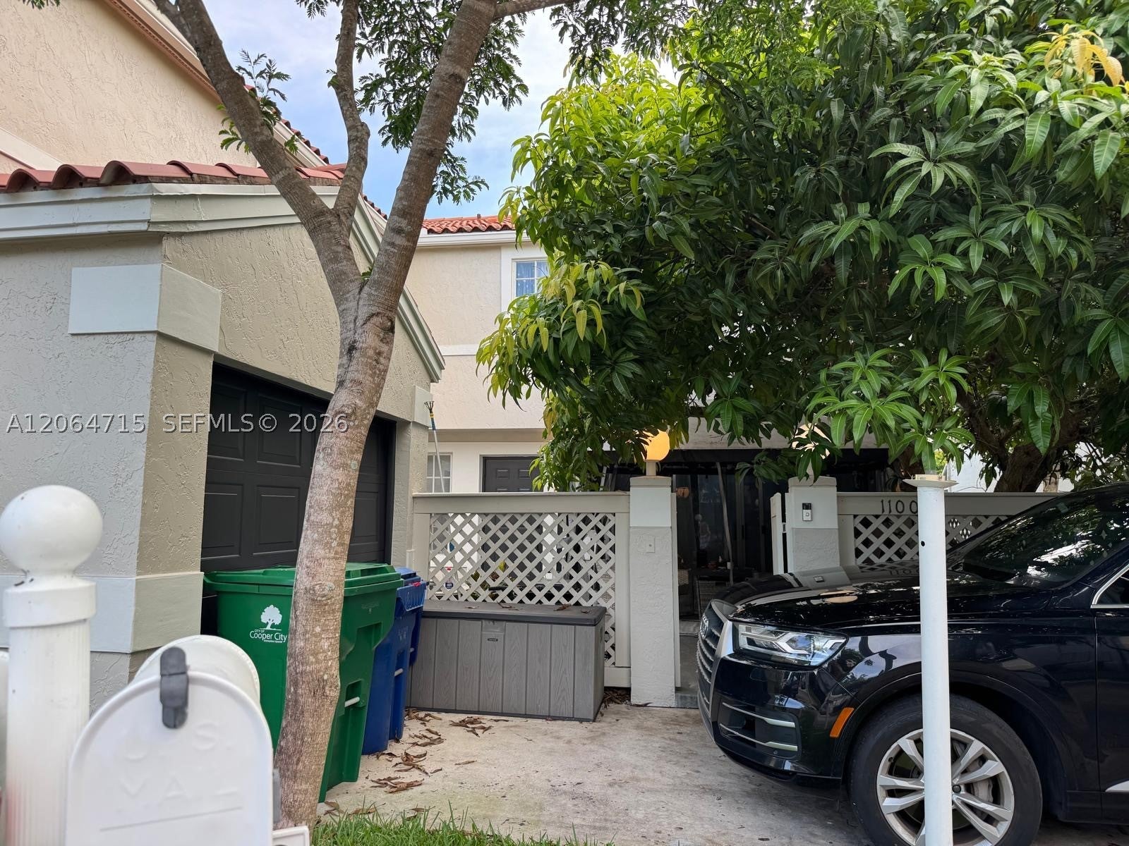 11008 Mainsail Dr