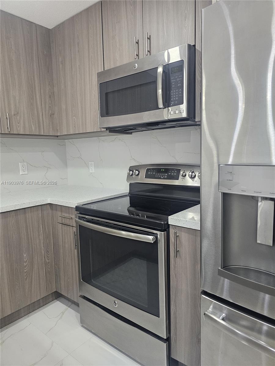 CEDAR CREEK 2ND ADDN - Residential