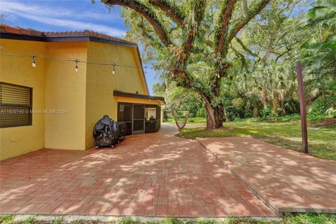 A home in Davie