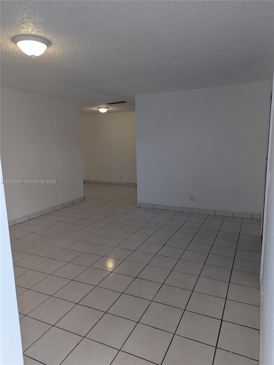 1830 Sheridan St 101