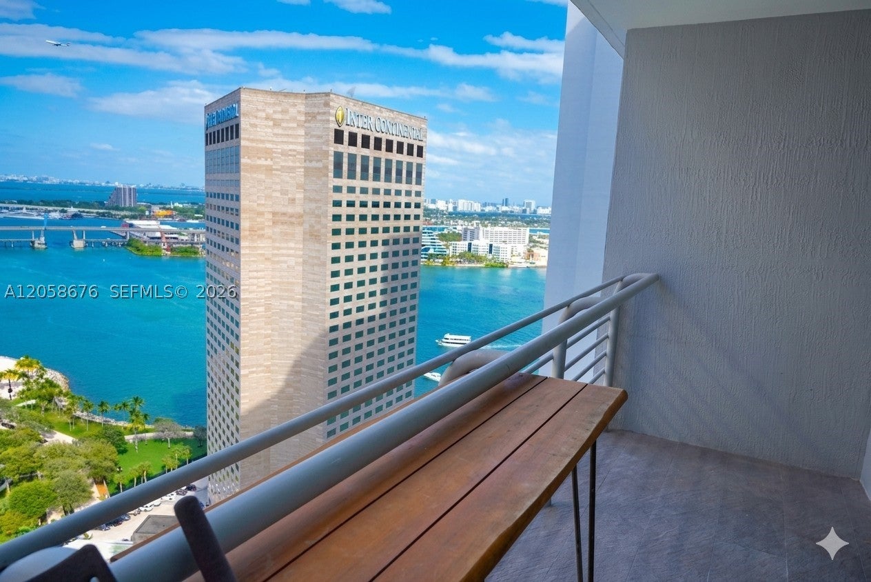 325 S Biscayne Blvd 3314