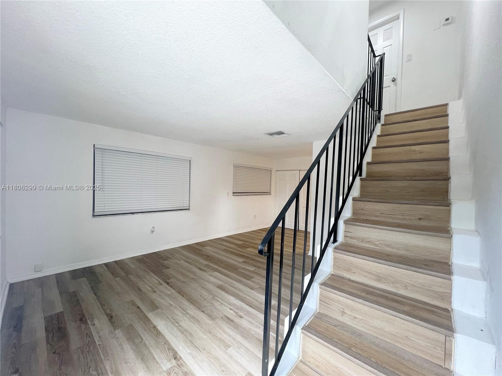 65 Ne 59th St 2, Miami, Broward County, Florida - 2 Bedrooms  
1 Bathrooms - 
