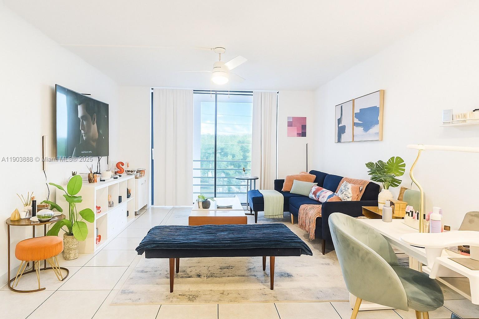 CARLTON BAY CONDO - Residential