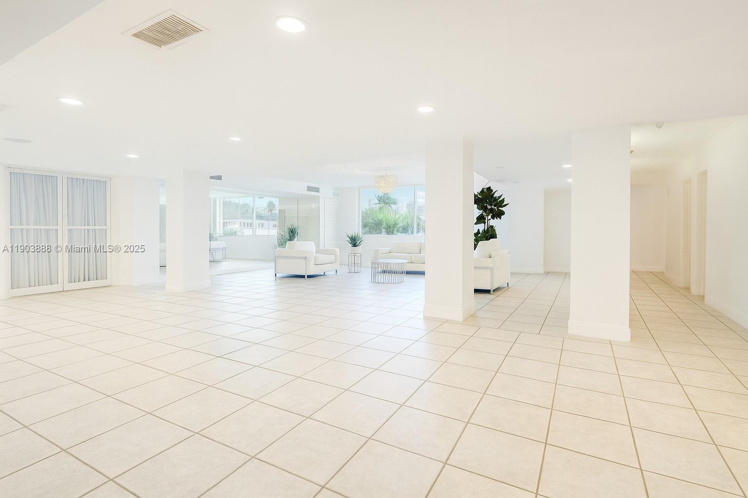 CARLTON BAY CONDO - Residential